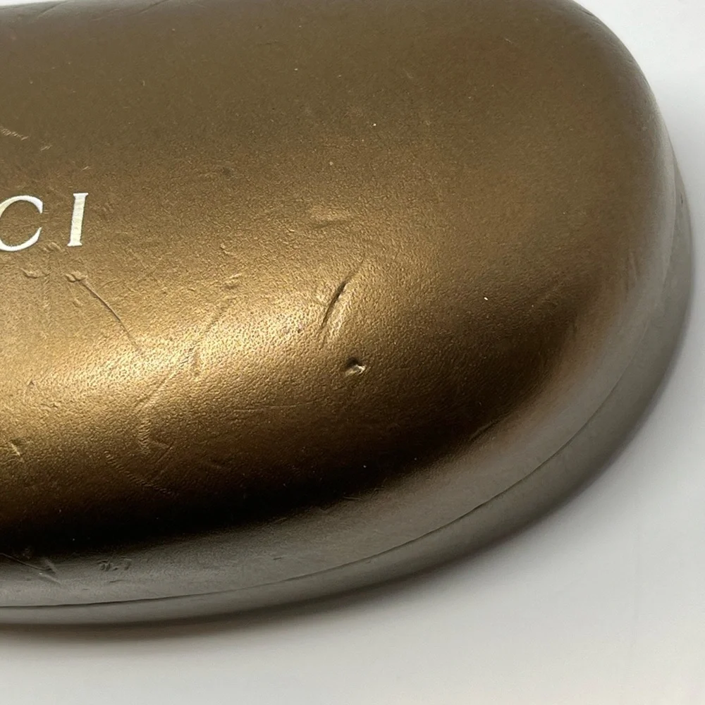 Gucci Guccissimo Clamshell Eyeglass/Sunglass Case in Metallic Gold